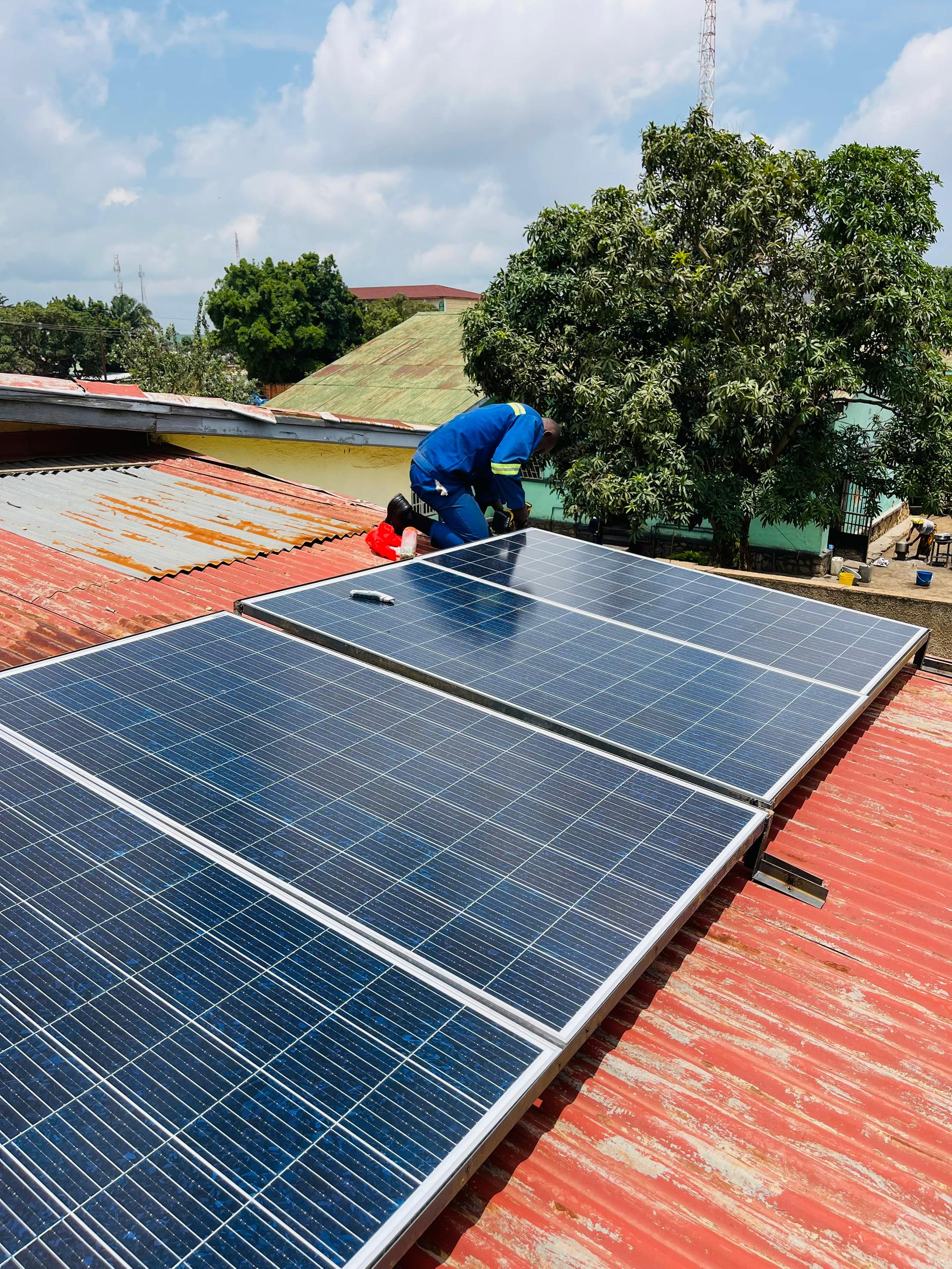 Installations solaires et électriques